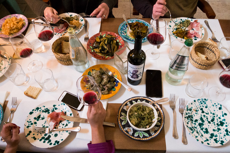 Cena in cantina a Specchia