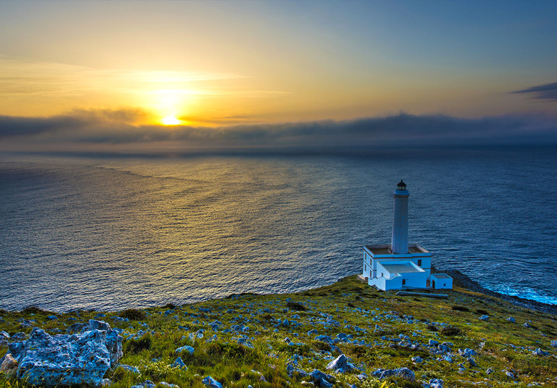 Trekking urbano a Otranto e aperitivo sul faro