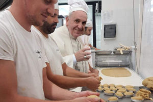 Papa Francesco ama il Salento e il pasticciotto leccese
